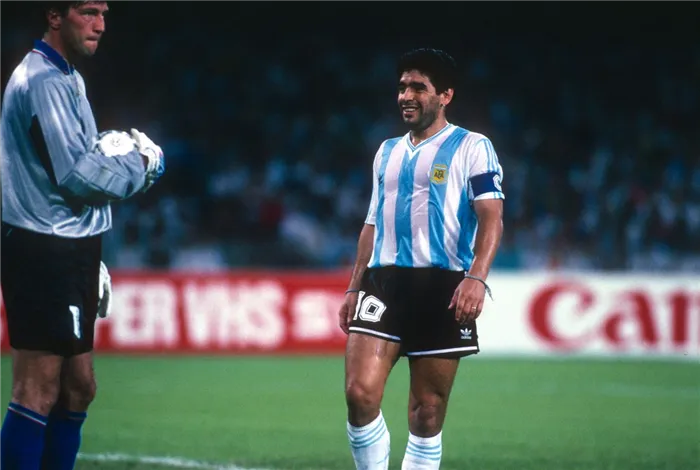 Диего Марадона в полуфинале ЧМ-1990