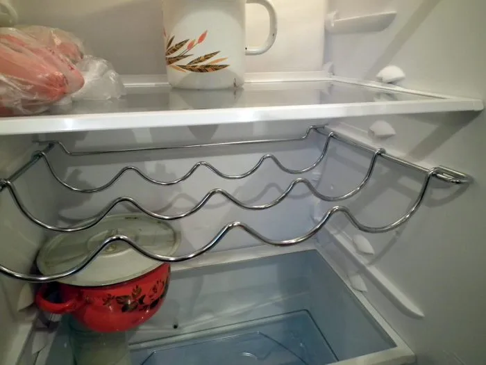 Кастрюля в холодильнике