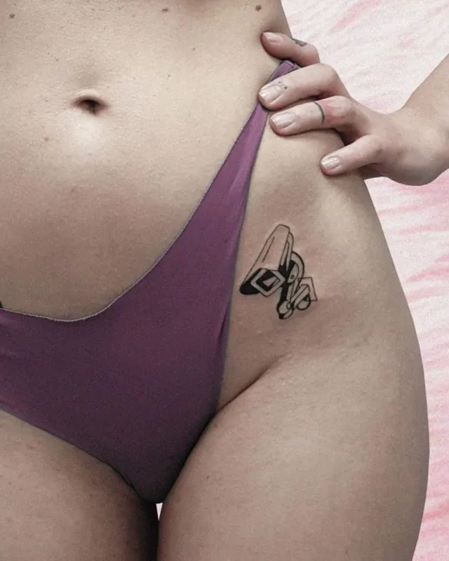 Фотография: Женские интимные татуировки: что вы хотели о них знать, но стеснялись спросить №8 - BigPicture.ru