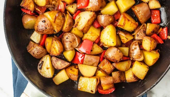 На каком масле лучше жарить без вреда для здоровья картошку, стейк, мясо, блины