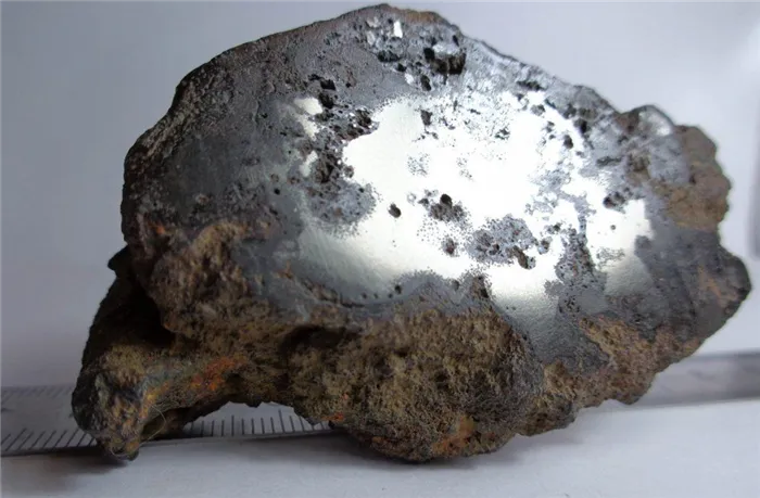 Каменно-железный метеорит