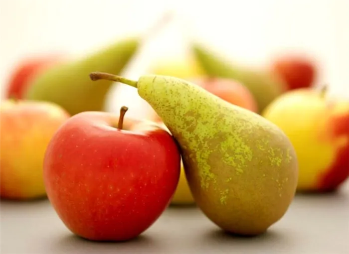Сравнивая два полезных фрукта, невозможно отдать предпочтение одному из них